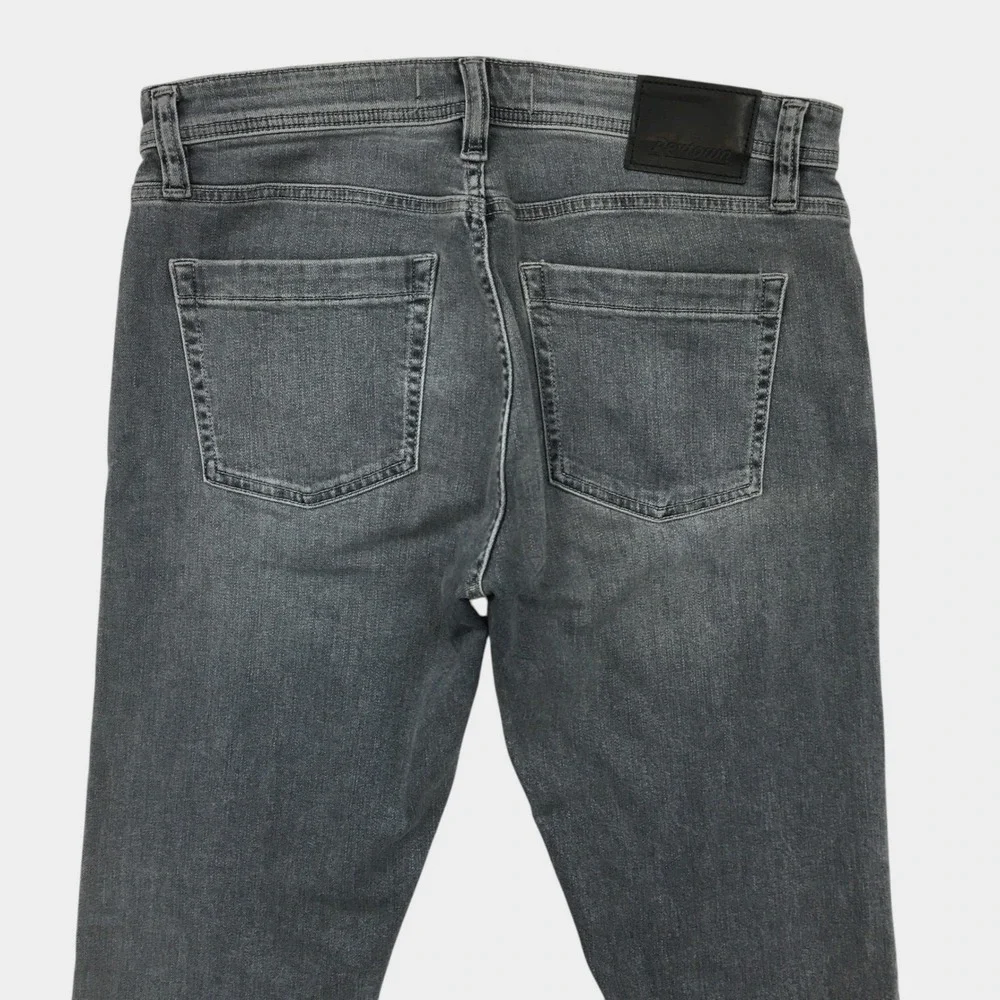 Revtown Sharp Decade Denim Jeans Mens 32x30 Gray Slim Straight Stretch Pants